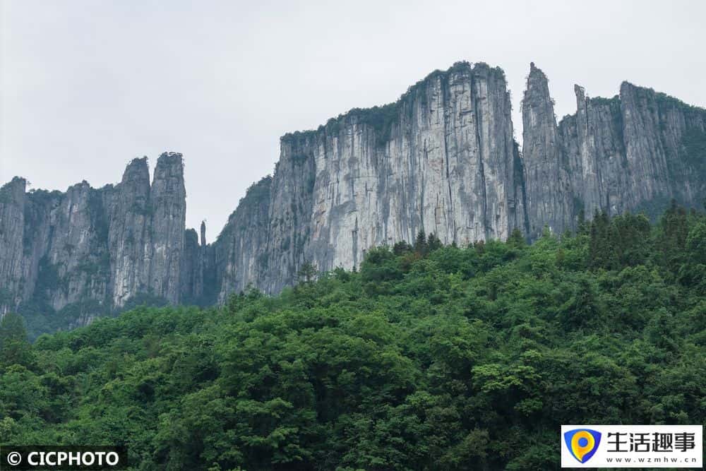 湖北恩施大峡谷：绝壁飞瀑 奇险秀美(图3)